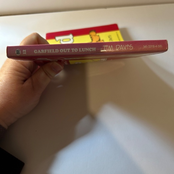 Vintage Garfield Books - Lot of 3 Comic Books - Picture 16 of 16